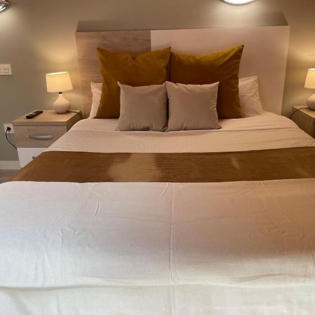 Apartamentos Aranda - Atico Duero Аранда де Дуеро Екстериор снимка